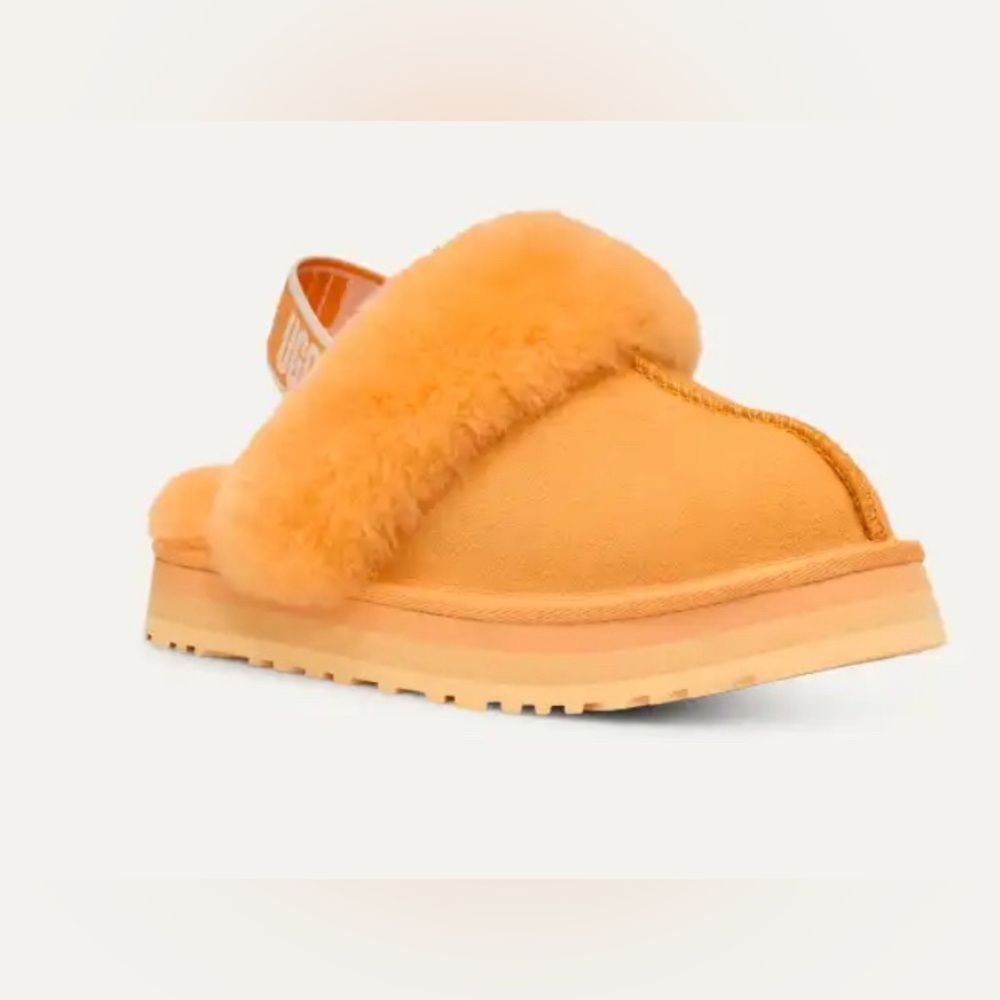 UGG Funkette Genuine Shearling Slippers Size EU 37